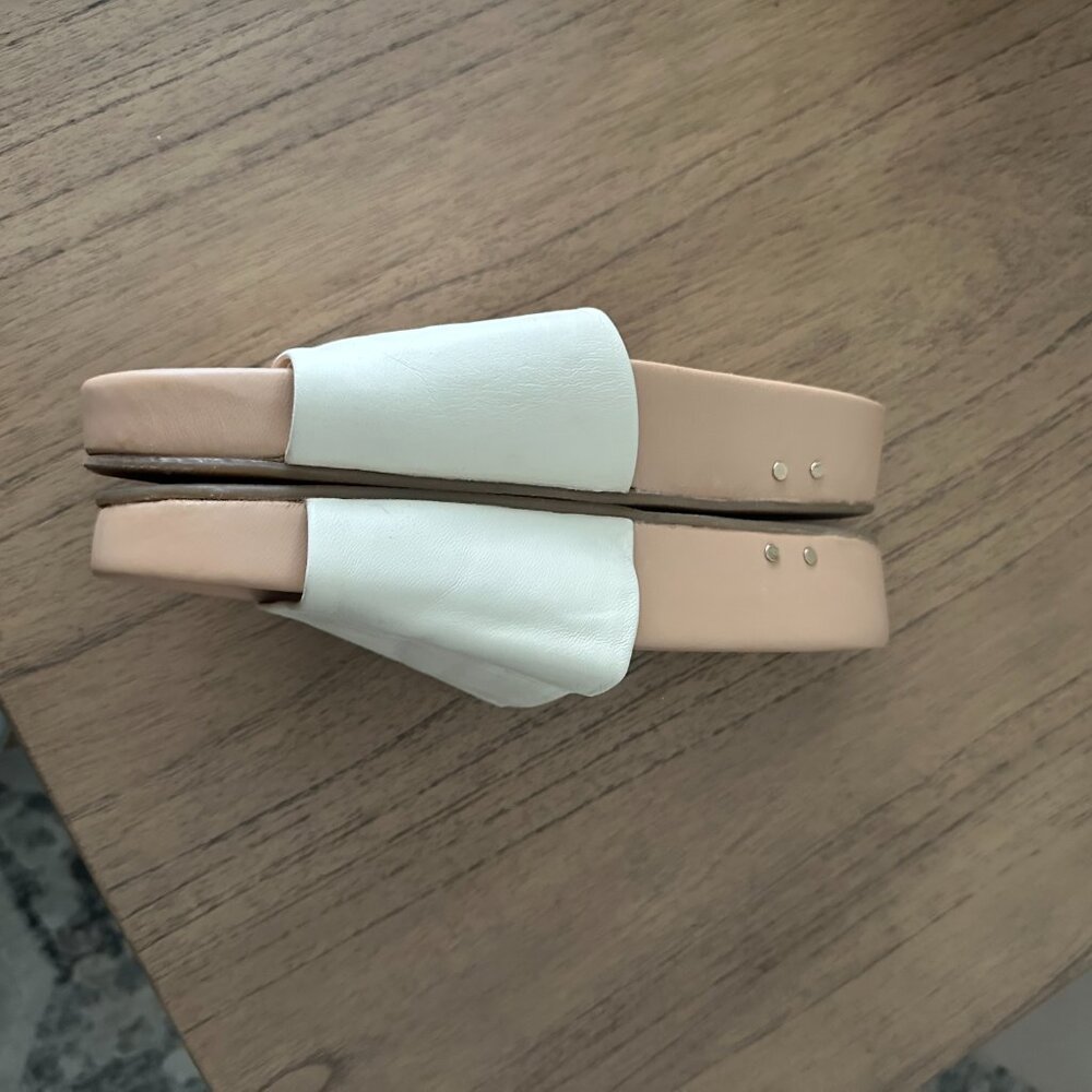 BEEK SANDALS - image 3